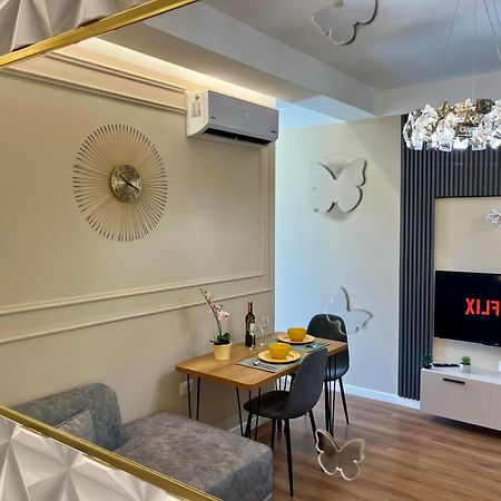 City Center Cozy Apartment 地拉那 外观 照片
