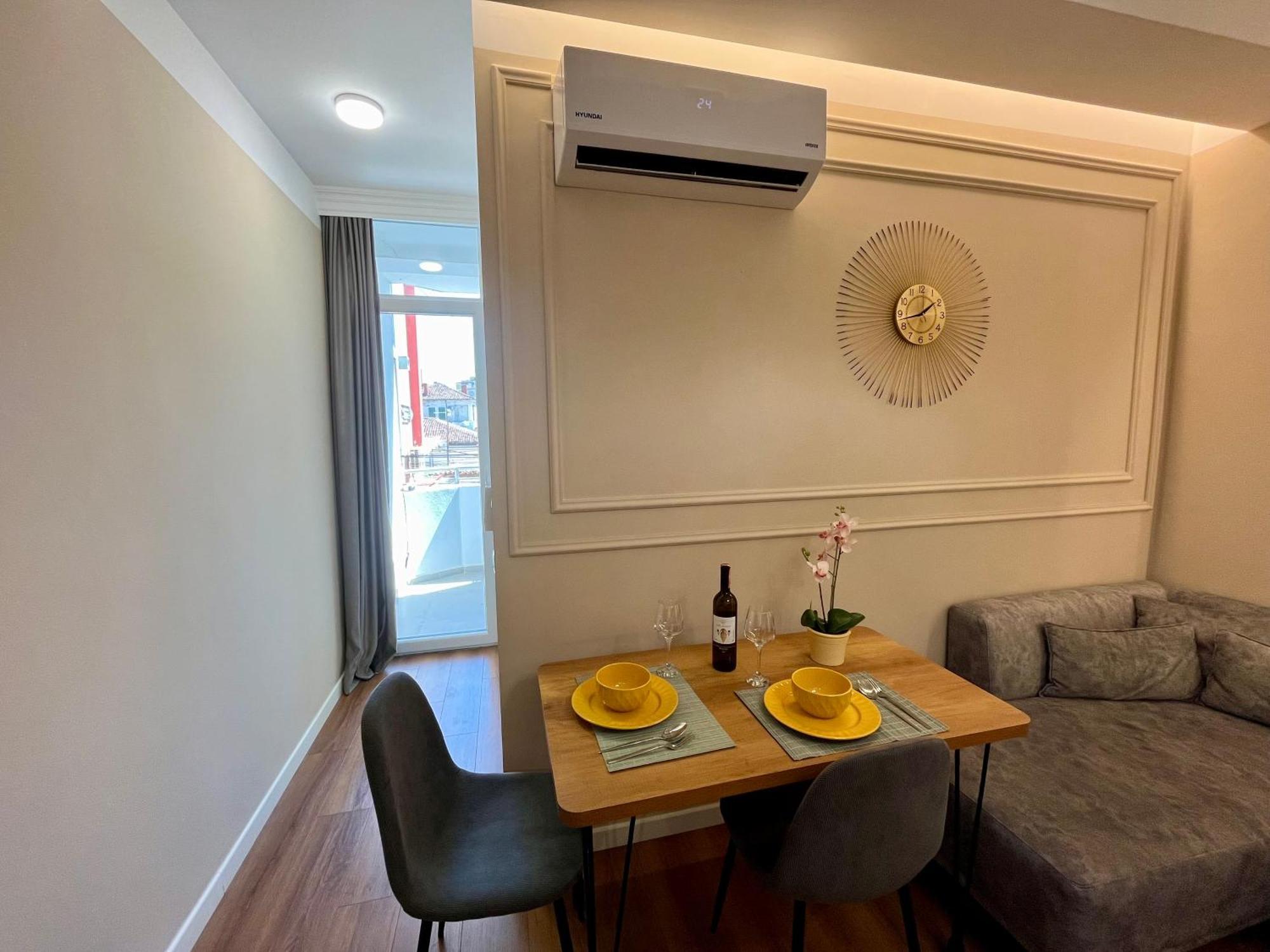 City Center Cozy Apartment 地拉那 外观 照片