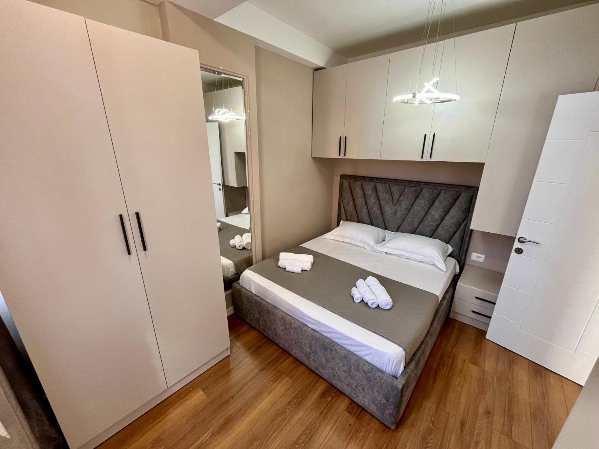 City Center Cozy Apartment 地拉那 外观 照片