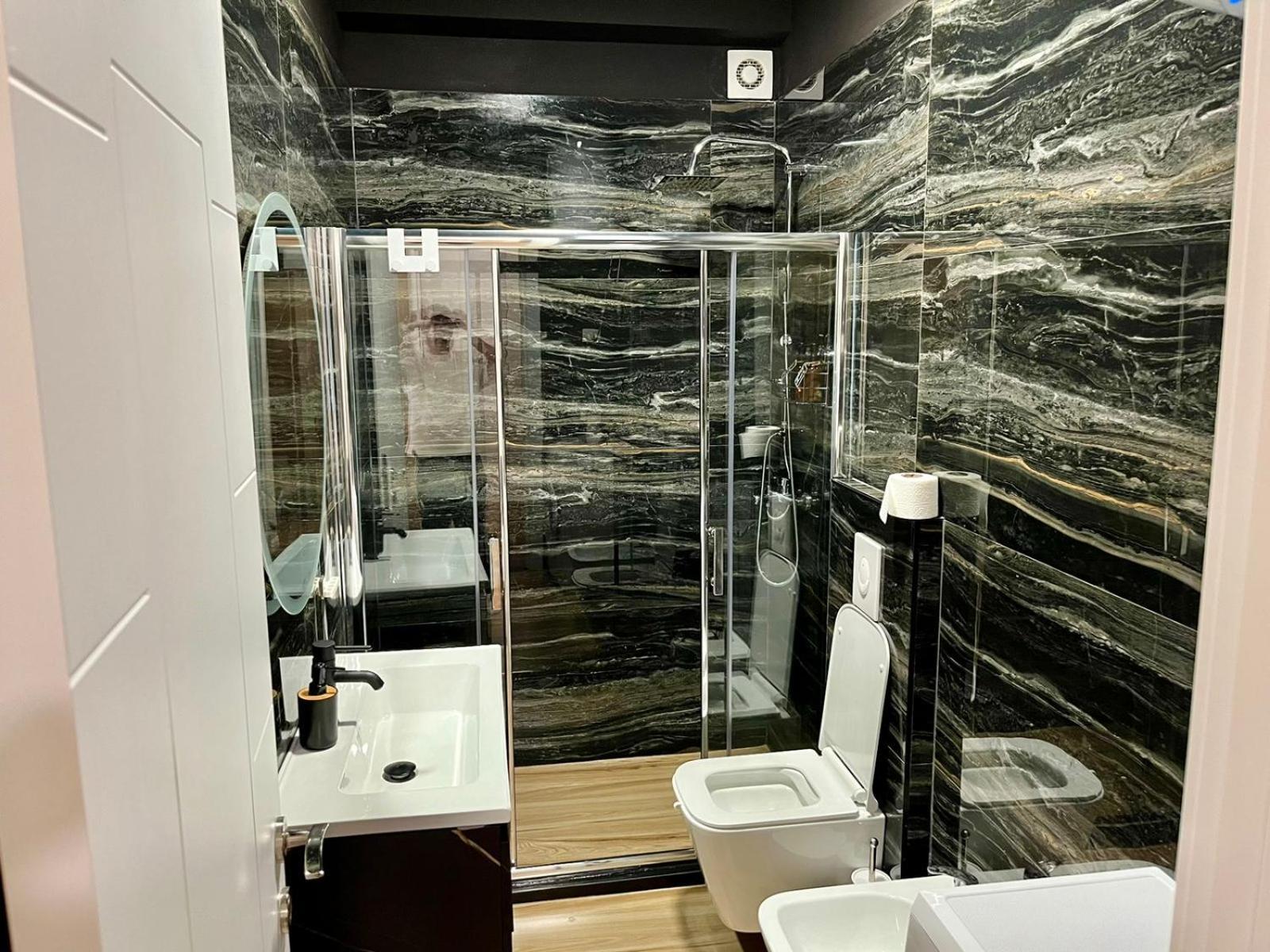 City Center Cozy Apartment 地拉那 外观 照片